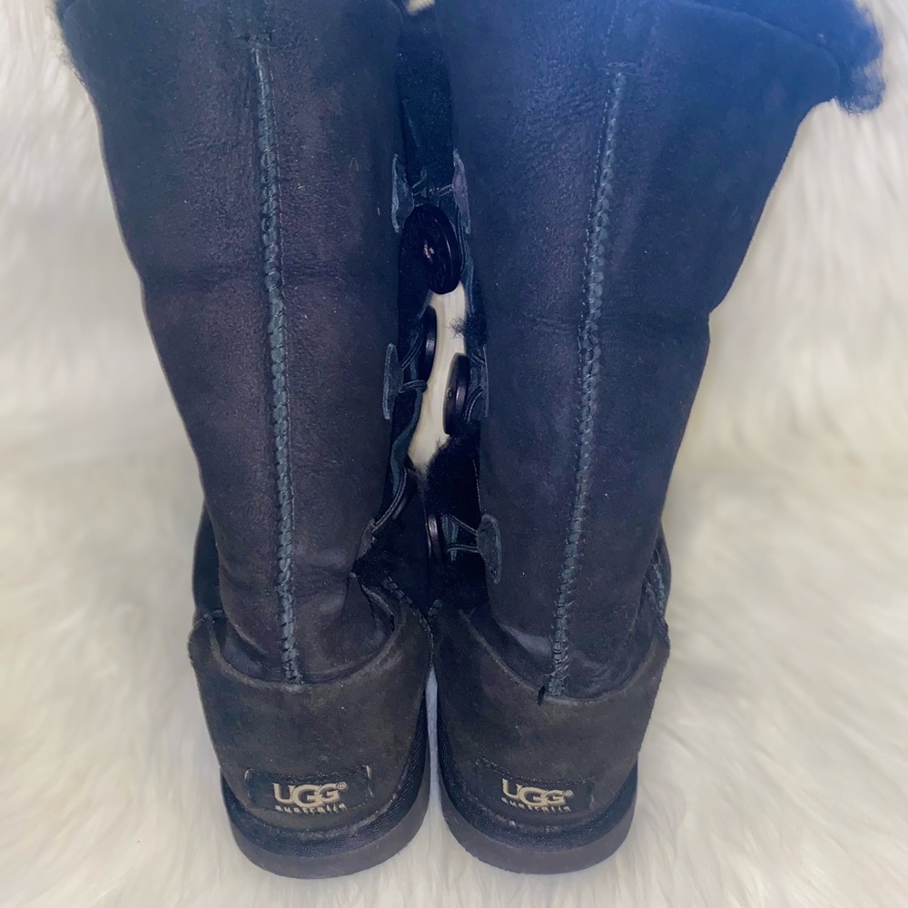 Ugg Three Button Bailey Boots- Tall Black - Size 5 - image 7